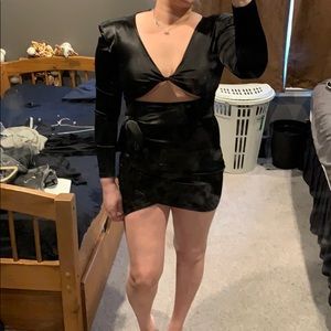 🎁Black satin dress